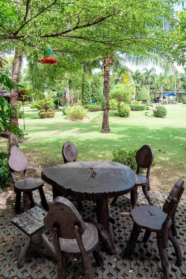 Bangsaen Pn Gold Resort מראה חיצוני תמונה